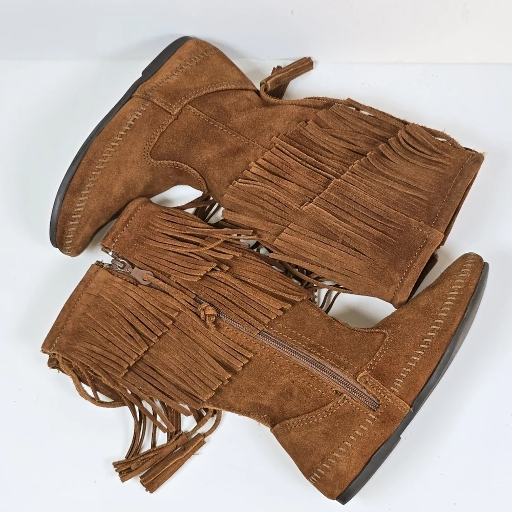 Minnetonka Double Fringe Suede Moccasin Indie Boho Boots Brown Size 5
